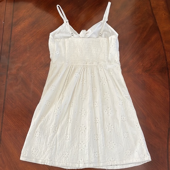 Hollister white dress size small - Picture 2 of 2